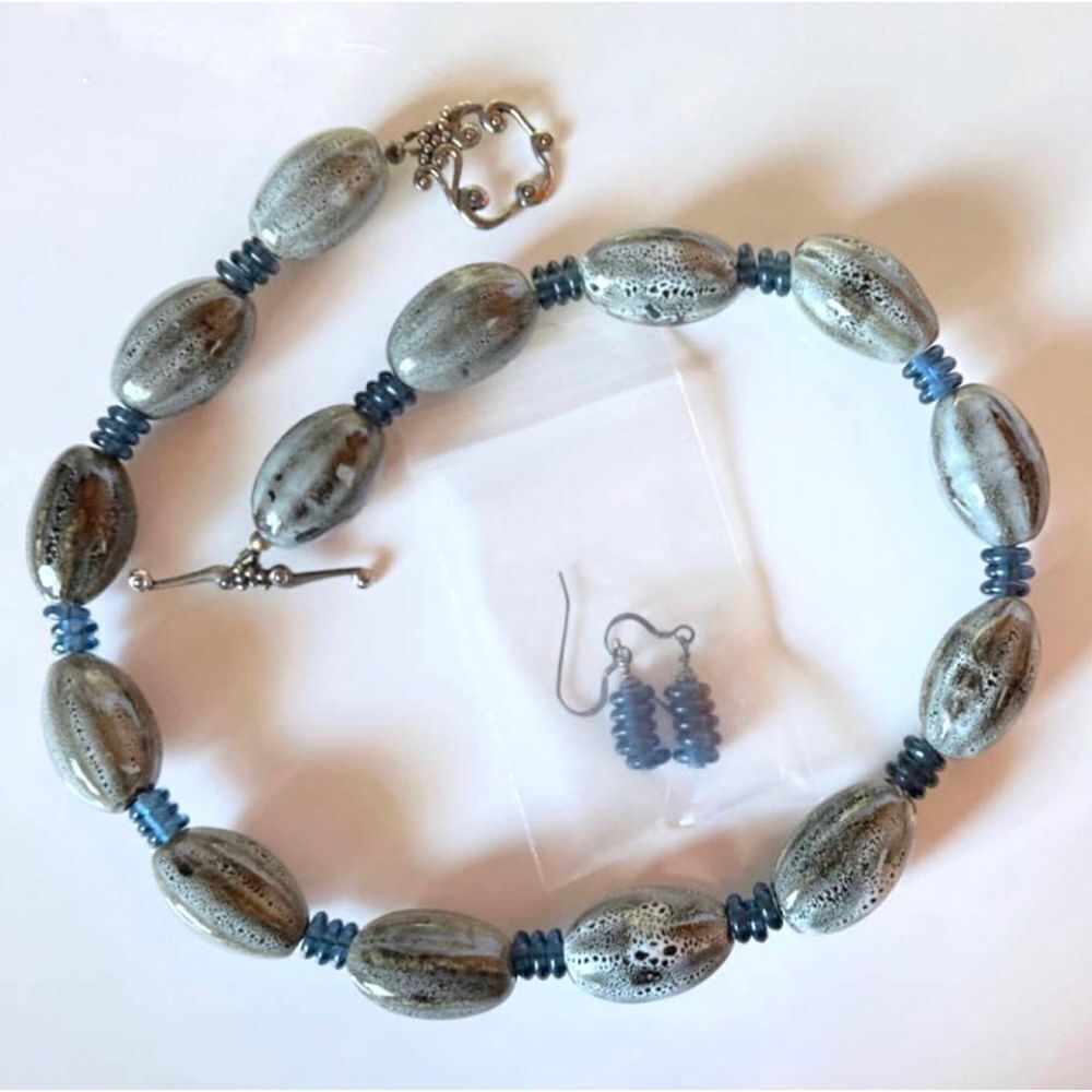 Porcelain and Czech glass necklace and earrings set